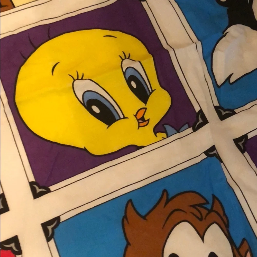 Vintage Warner Bros Looney tunes 3 Piece bedroom curtains Kids 44”W 63in L